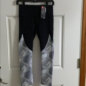 Under Armour work out pants. Heatgear